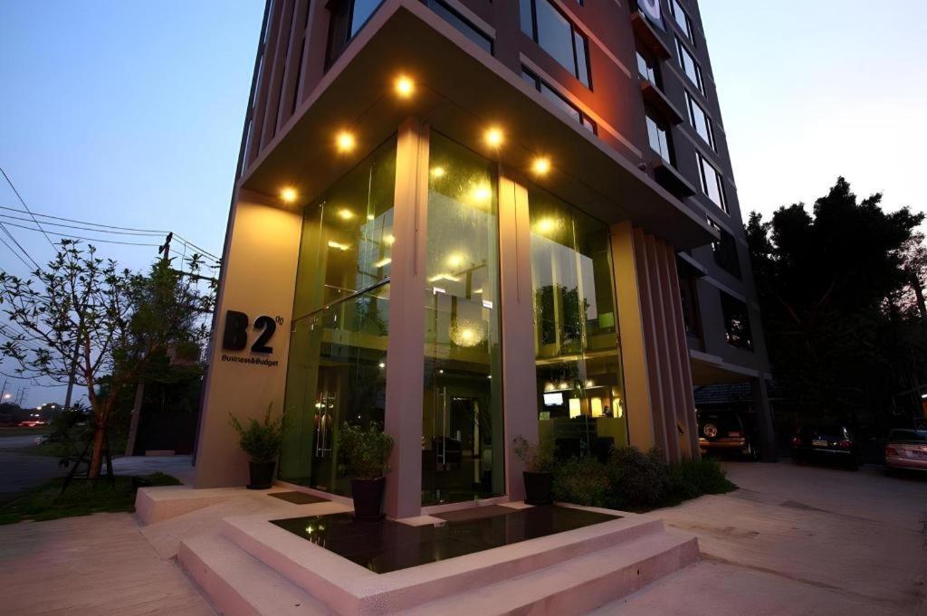 B2 Black Business And Budget Hotel Chiang Mai Exterior photo