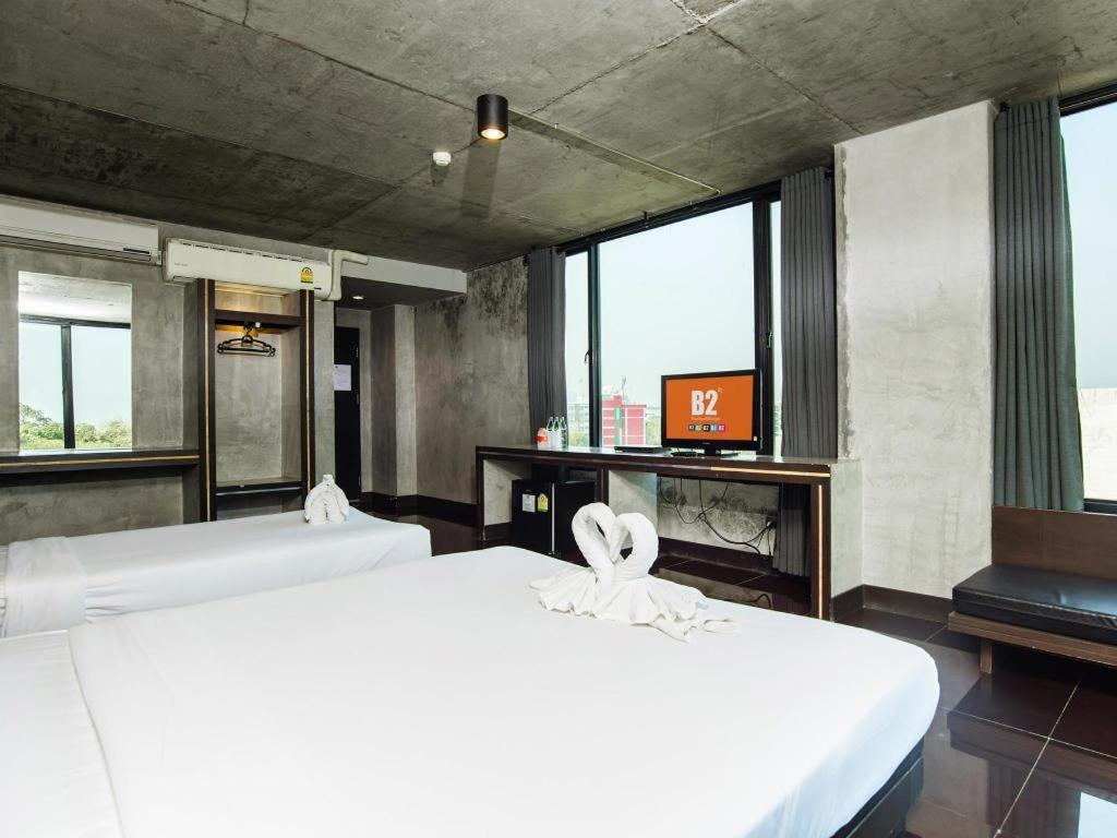 B2 Black Business And Budget Hotel Chiang Mai Exterior photo