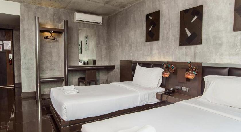B2 Black Business And Budget Hotel Chiang Mai Exterior photo
